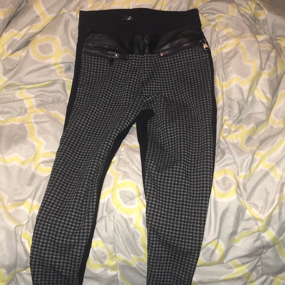 Black Leggings